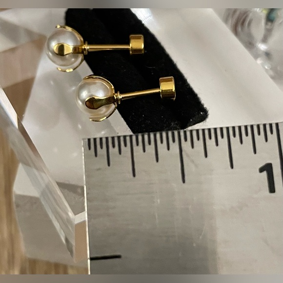 18k Plated- 16 gauge Faux Pearl Flat Back Earring Studs NWT - Picture 6 of 12